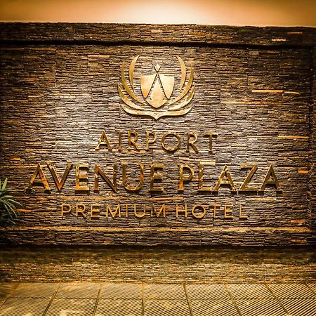 ホテル Airport Avenue Plaza ネドゥムバセリー エクステリア 写真